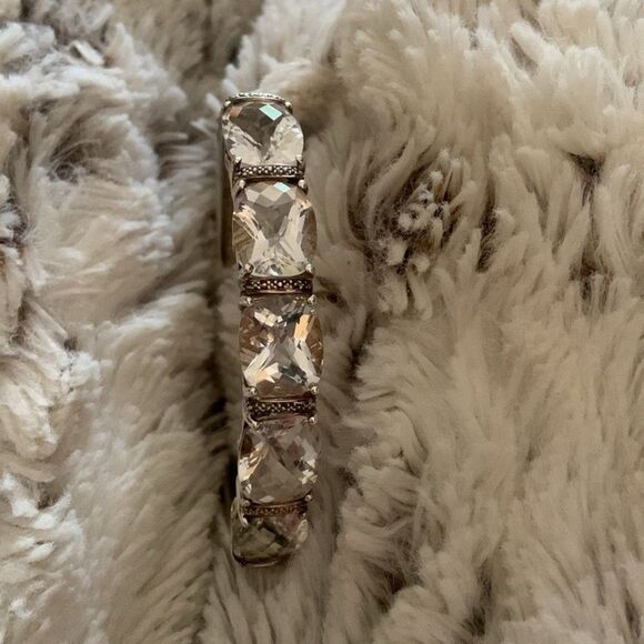 Sterling Silver & Clear Stone Bracelet Stamped: 925 China Stainless Steel Hinge - Picture 8 of 8